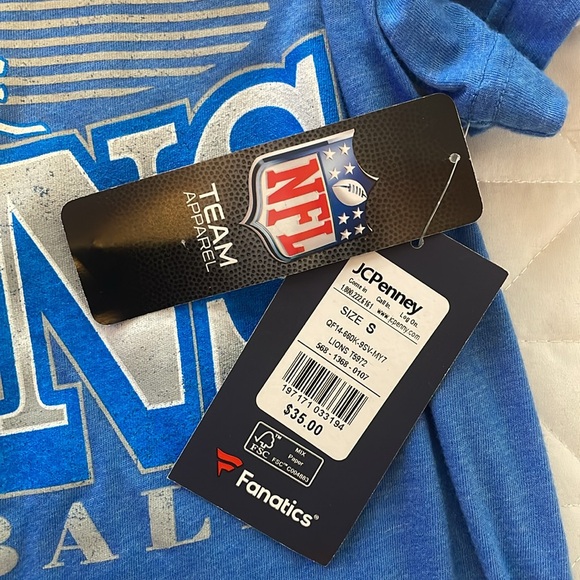 Lions - Picture 3 of 4